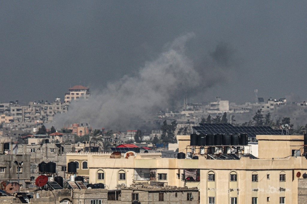Smoke billows after an Israeli strike in Rafah in the southern Gaza Strip on January 26, 2024, amid ongoing battles between Israel and the Palestinian militant group Hamas. (Photo by AFP)