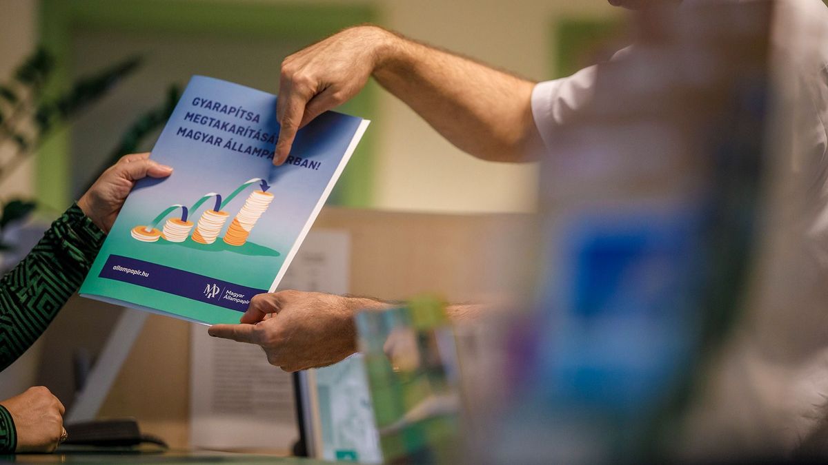 Egy népszerű magyar állampapír kamata csökken hétfőtől