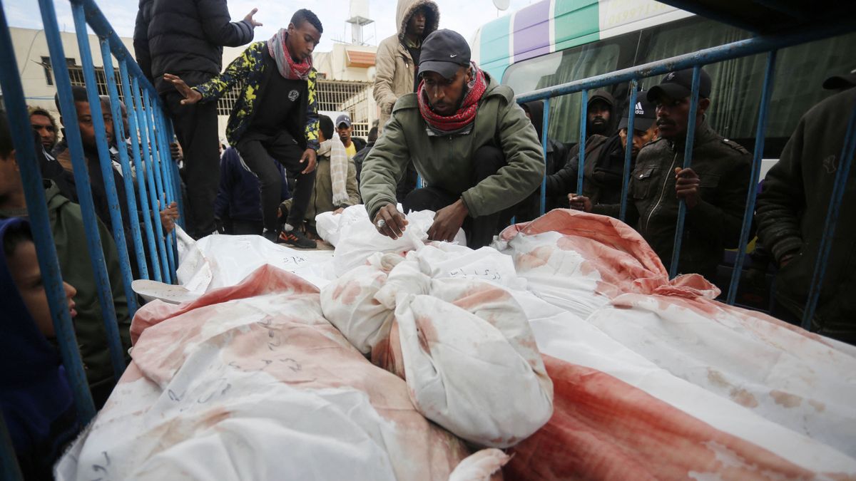 Már 27 ezer ember meghalt Gázában a háború kitörése óta, a harcok folytatódnak