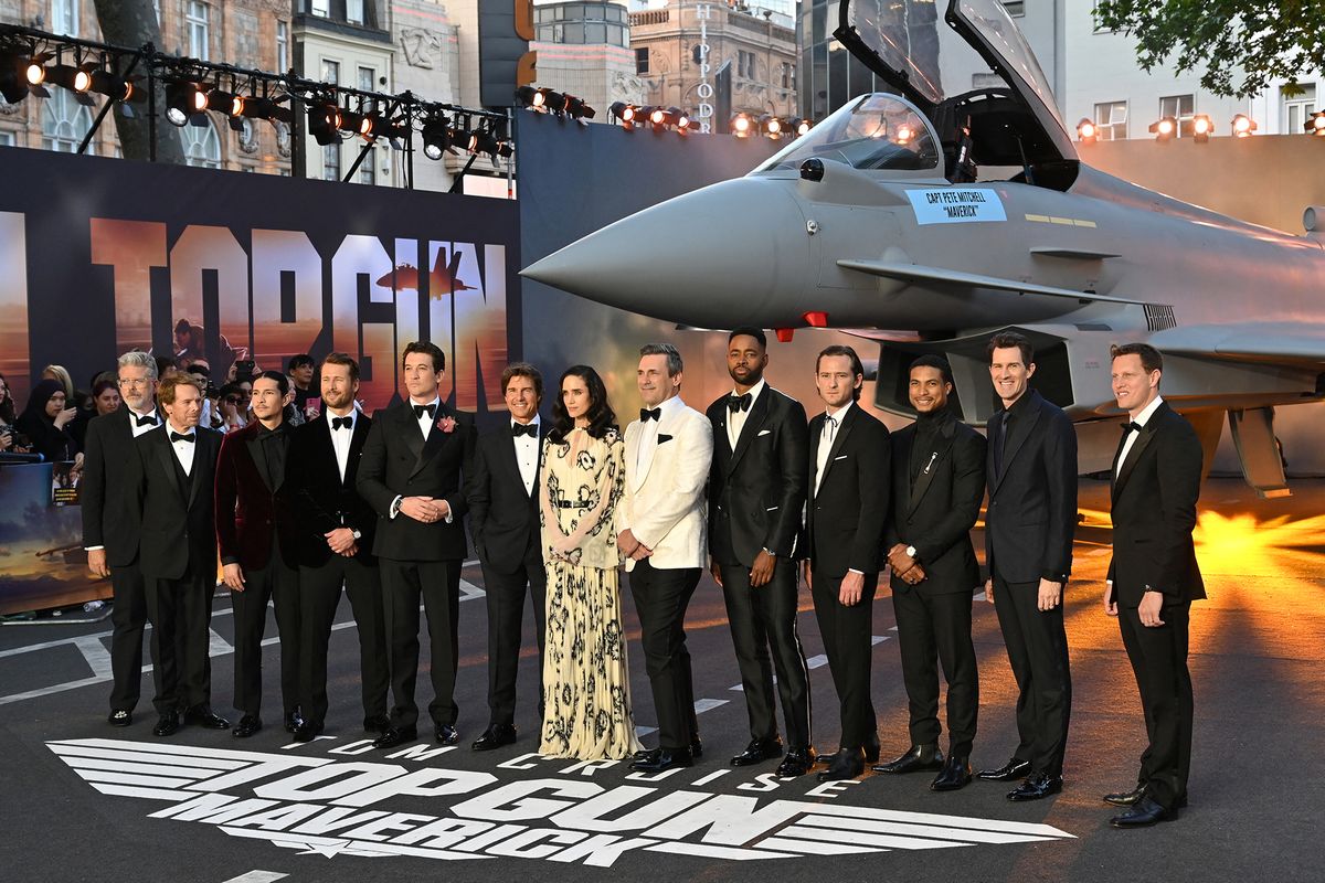 Members of the cast pose upon arrival for the UK premiere of the film "Top Gun: Maverick" in London, on May 19, 2022. (Photo by JUSTIN TALLIS / AFP)