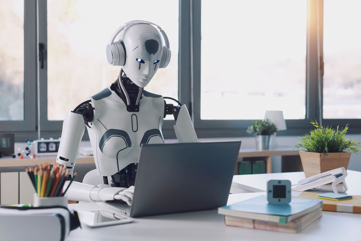 Humanoid Robots Revolutionizing Mundane Tasks
ai,mi,workplace,work,working,desk
