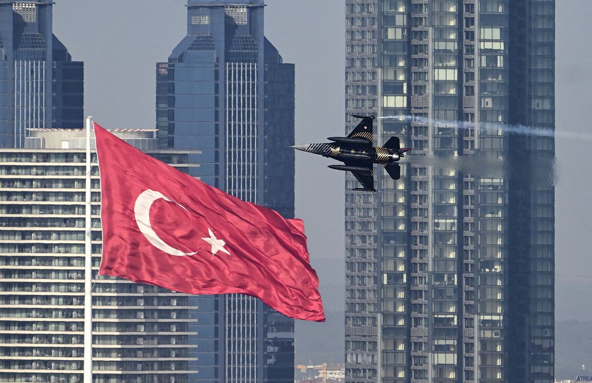Turkish Stars, SOLOTURK, F-16 and F-4E fighter aircrafts rehearsal flight ahead of aerobatic demonstration in Turkiye's Istanbul