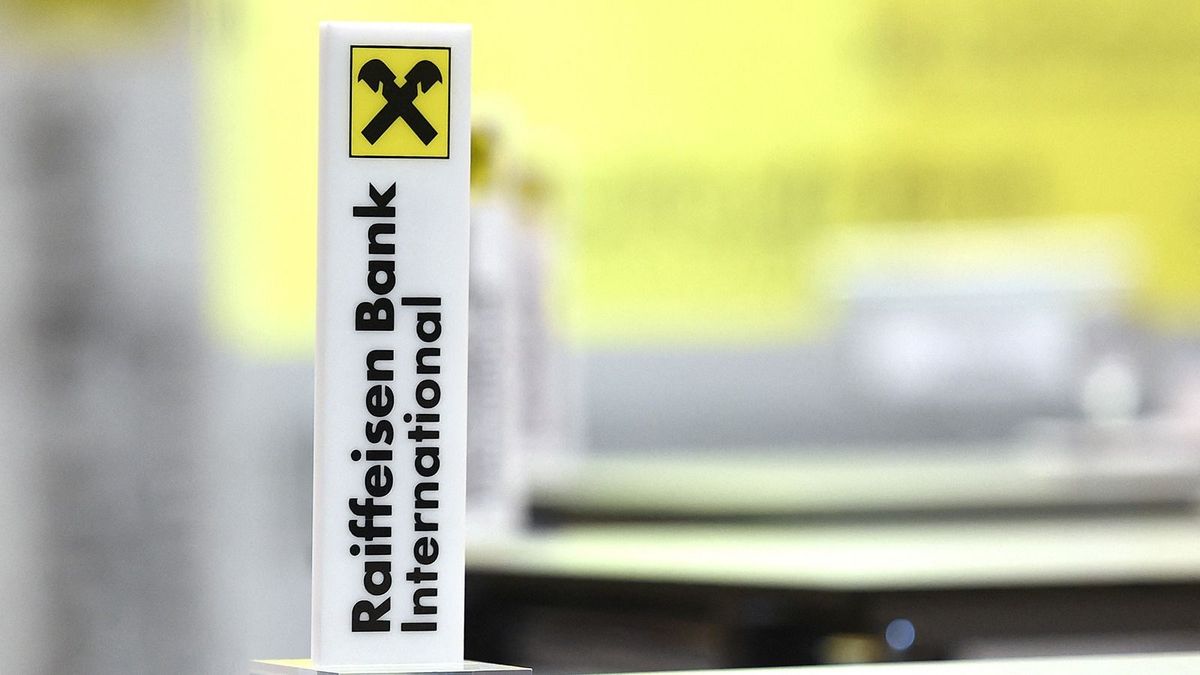 A devizaadósok rántották mélybe a Raiffeisen nyereségét
