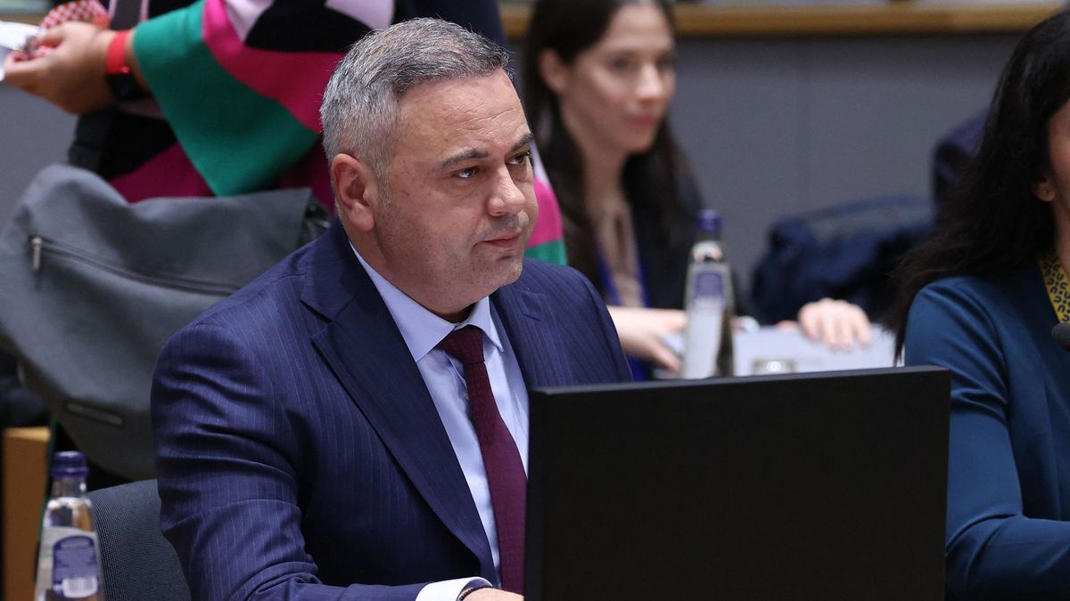 Uniós biztos lemondását követeli a román agrárminiszter