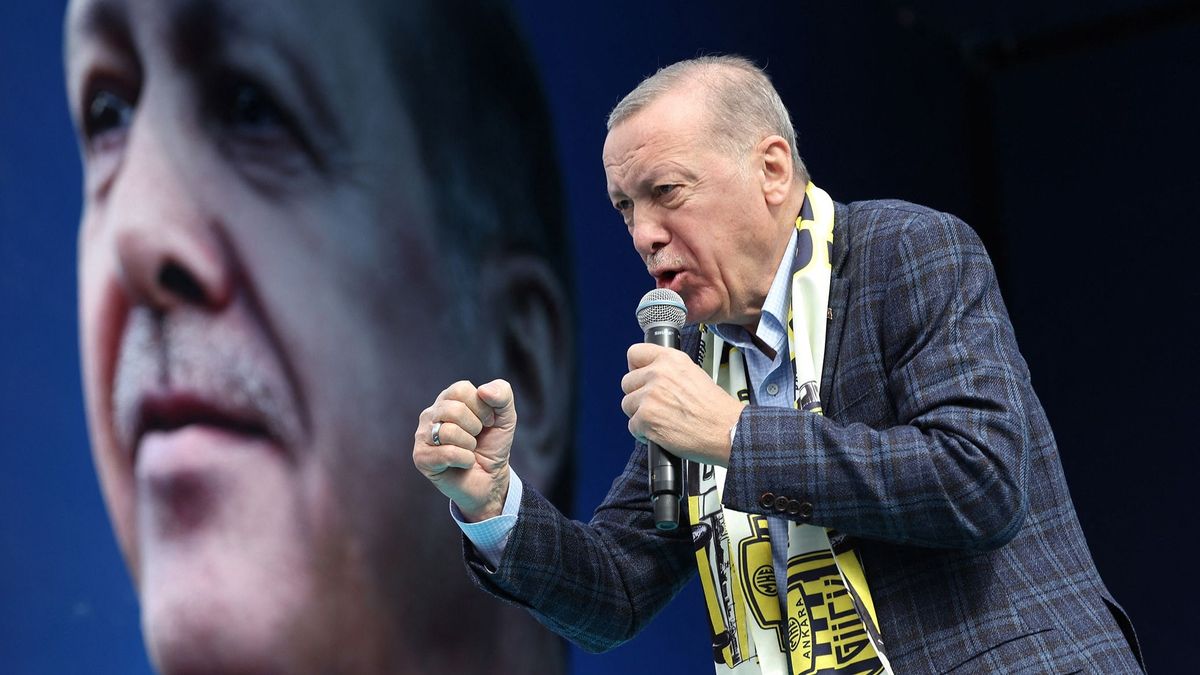 Erdogan szerint a Nyugat vértengerré változtatná a Vörös-tengert