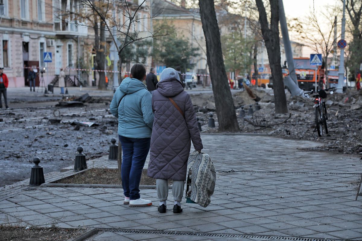 Aftermath of Russian attack on Odesa
Jelentős rezsitámogatást kapnak az ukrán hadiözvegyek
orosz-ukrán háború