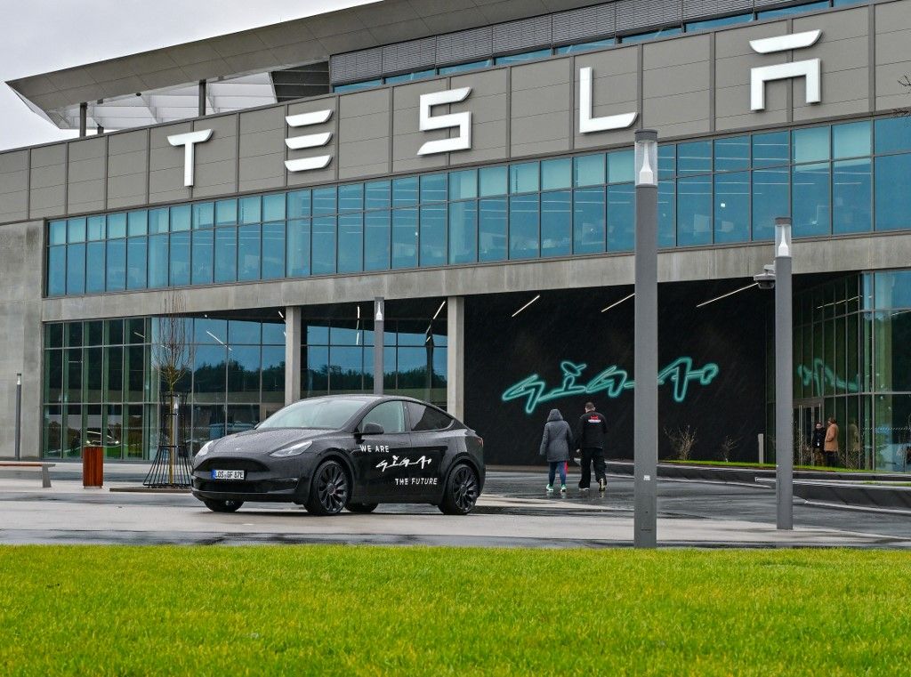 Information event by US electric car manufacturer Tesla