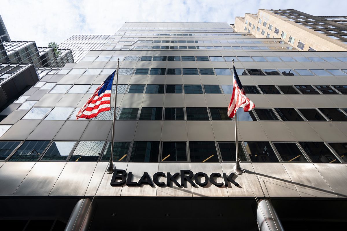 New,York,,Ny,,Usa,-,July,5,,2022:,Exterior,View
New York, NY, USA - July 5, 2022: Exterior view of the BlackRock headquarters in New York City. BlackRock is an American global asset management firm and a provider of investment management.