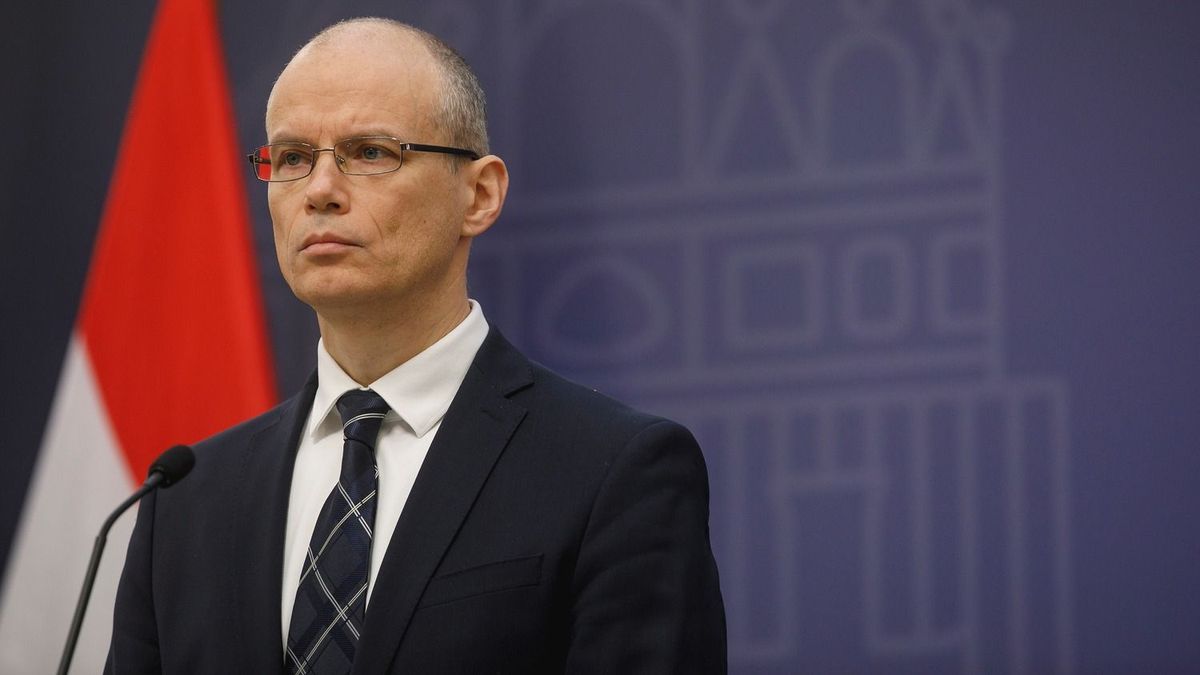 PM-államtitkár: nem időszerű adót csökkenteni