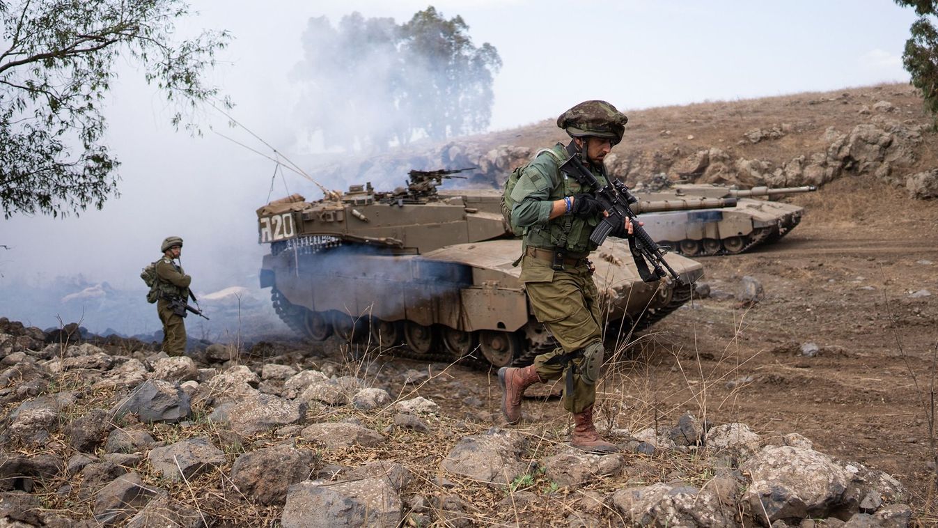 Israeli Paratroopers Brigade training