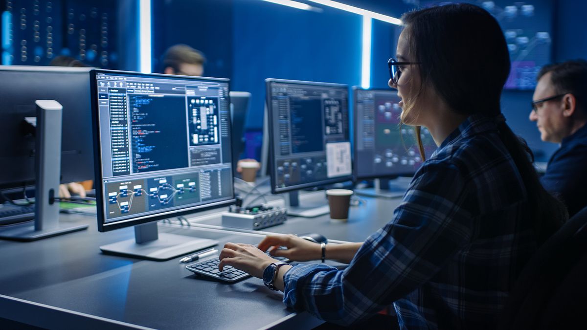 Lassult az informatikusok bérének emelkedése, de továbbra sincs okuk a panaszra
