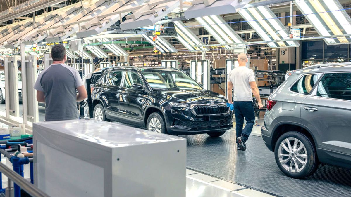 Európai Detroit jöhet létre – az elektromosautó-gyártás munkahelyek tízezreit veszélyezteti Csehországban és Szlovákiában