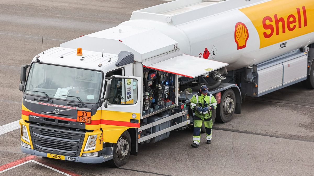 Dollármilliárdokat bukhat a Shell, figyelmeztetést kaptak a befektetők
