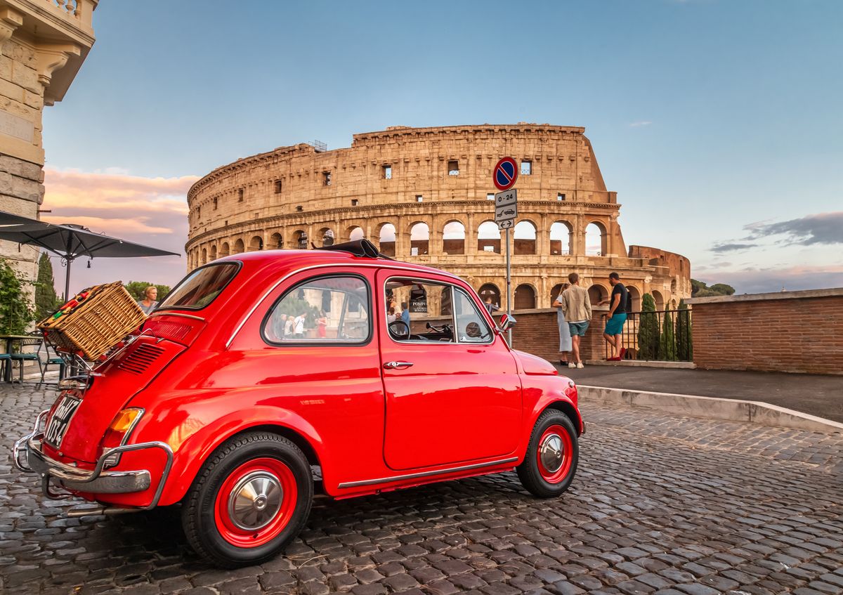 Rome,,Italy,17.07.2021:,Little,Red,Old,Fiat,500,In,Front