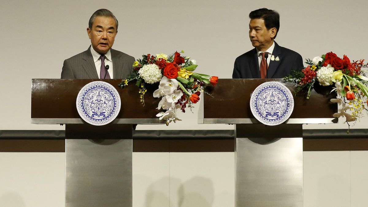 Kína és Thaiföld szerződést írt alá a vízummentességről