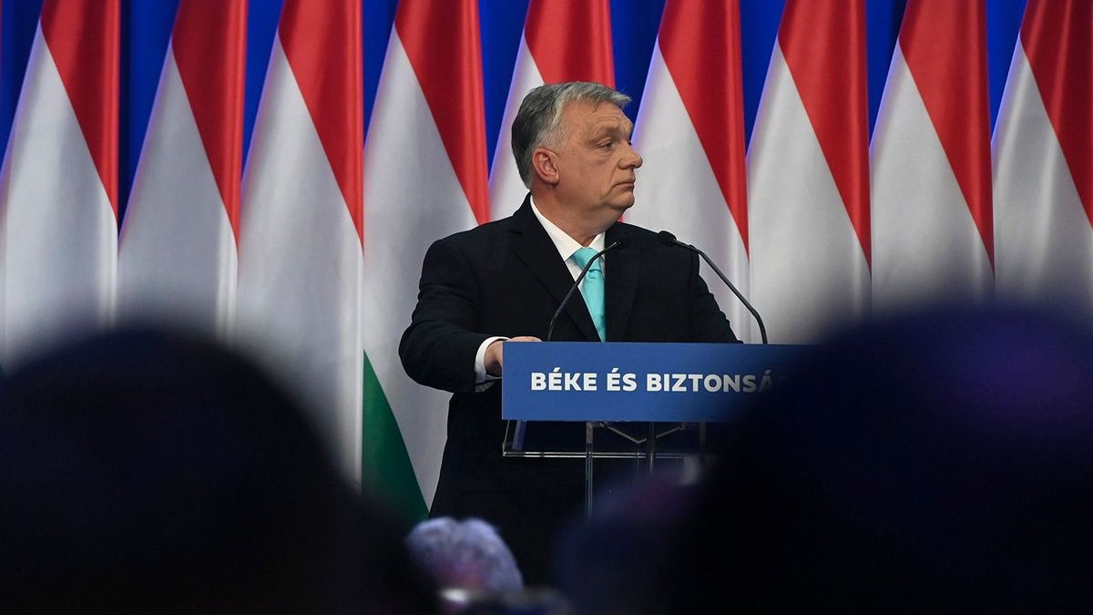 Orbán Viktor felnyergelte a lovat