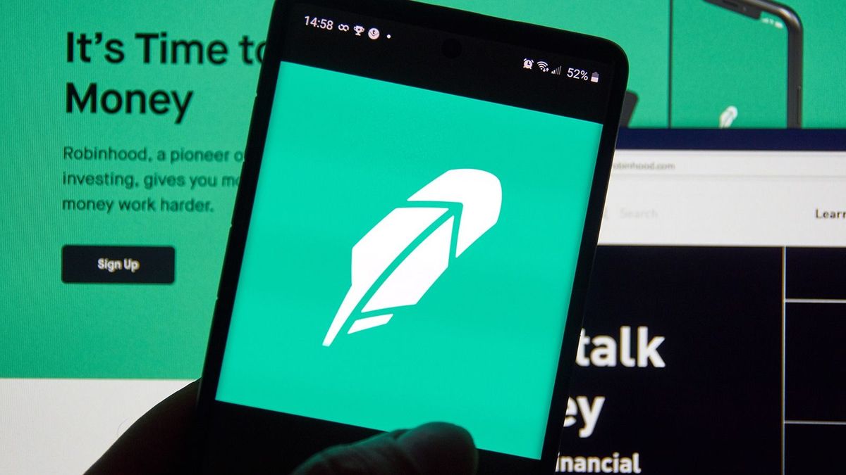Már nyugdíjasokra is vadászik a Robinhood, a jutalékmentes bróker