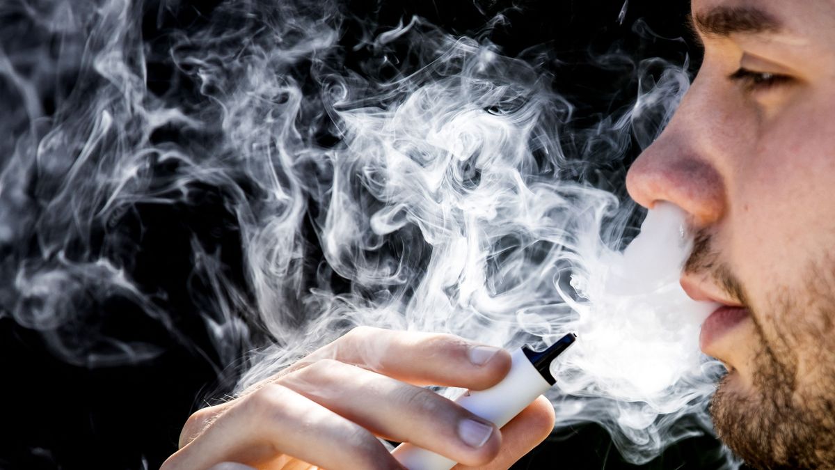 Füstbe ment terv: mégsem tiltja be a dohányzás Új-Zéland