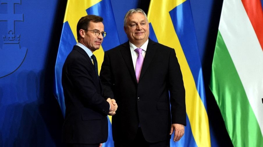 Viktor Orban Meets With Ulf KristerssonSwedish Prime Minister Ulf Kristersson is meeting with Hungarian Prime Minister Viktor Orban in Budapest, as Hungary remains the last NATO member to not ratify Sweden's bid to join NATO, on (Photo by Balint Szentgallay/NurPhoto) (Photo by Balint Szentgallay / NurPhoto / NurPhoto via AFP) svédország