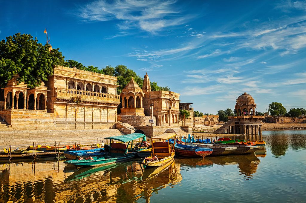 Gadi,Sagar,-,Artificial,Lake.,Jaisalmer,,Rajasthan,,India
Gadi Sagar - artificial lake. Jaisalmer, Rajasthan, India