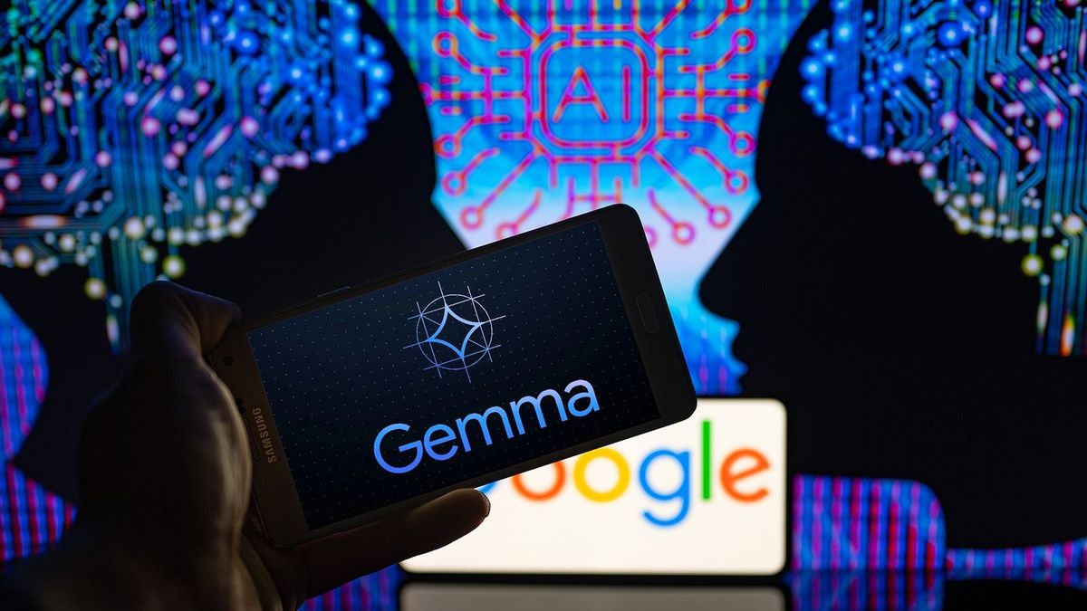 Nem bír magával a Google, újabb két chatbotot dobott piacra