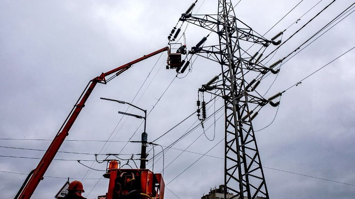 Kiderült, hogyan úszta meg az ukrán energiarendszer a háború második telét is – még az orosz célpontváltás is besegített