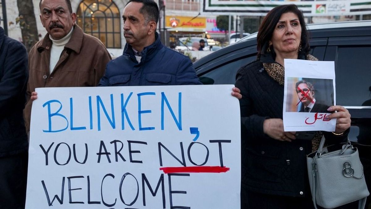 A menekültek miatt aggódik Antony Blinken