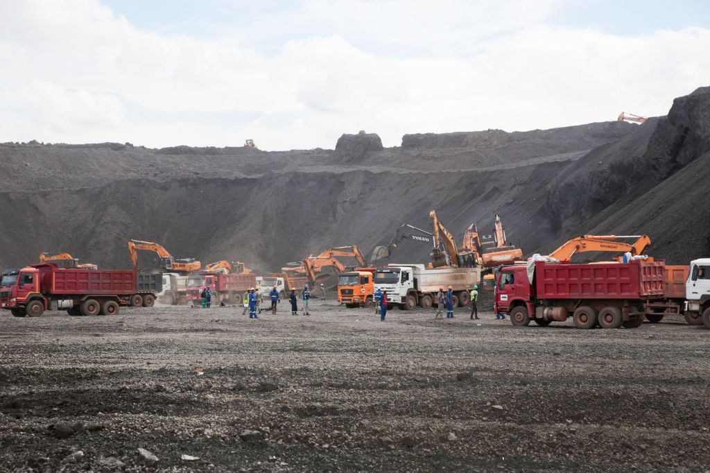 Mopani Glencore copper mineKITWE, ZAMBIA - JANUARY 09:  Overburden of an ore mine where illegal workers try to pick out some ore aou of it. Copper is mined in the adit of the Mopani Glencore copper mine on January 09, 2019 in Kitwe, Sambia. (Photo by Ute Grabowsky/Photothek via Getty Images)