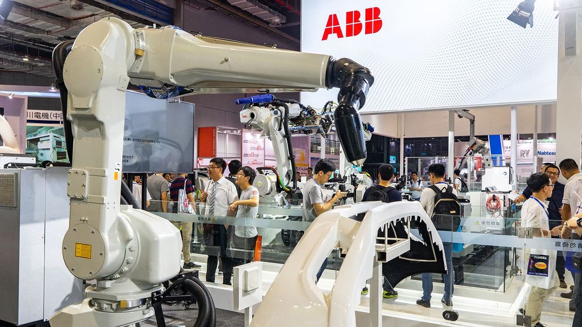 ABB to build world's most advanced robot plant in Shanghai