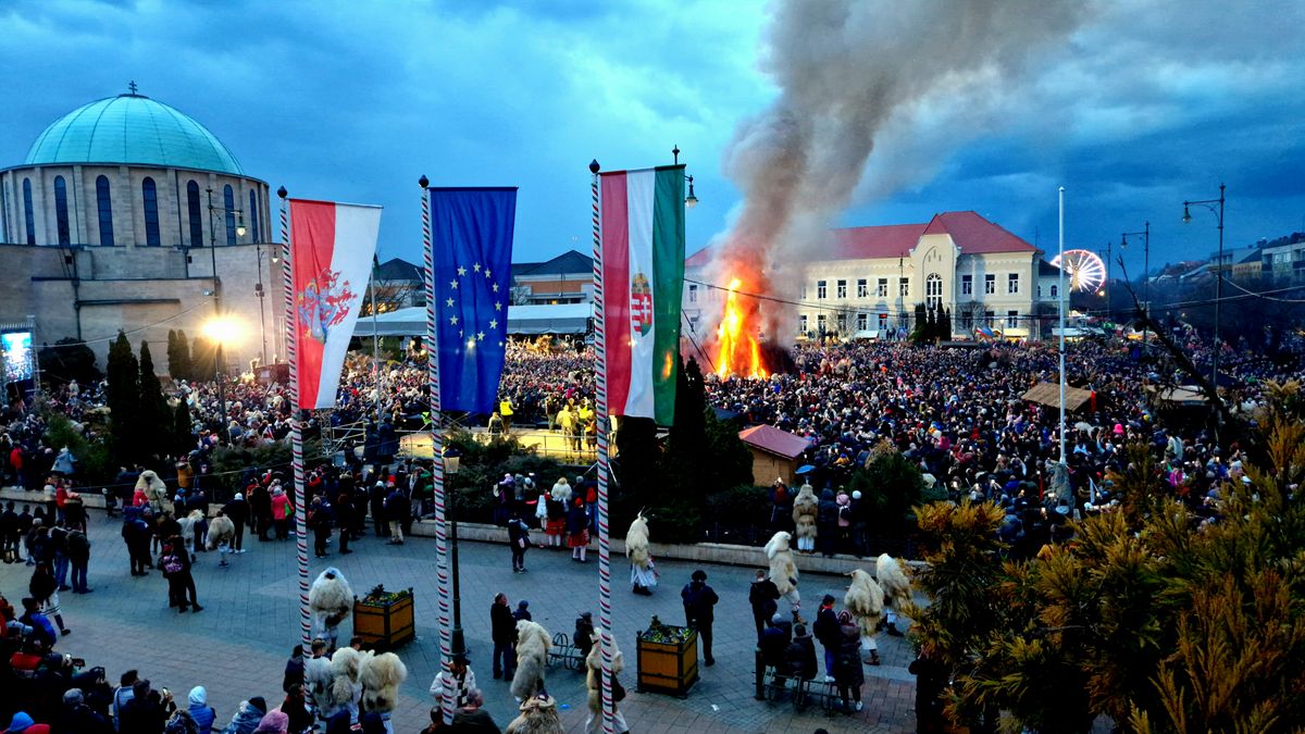 Téltemetés, hagyományőrzés, maszkfaragás – ilyen a mohácsi busójárás