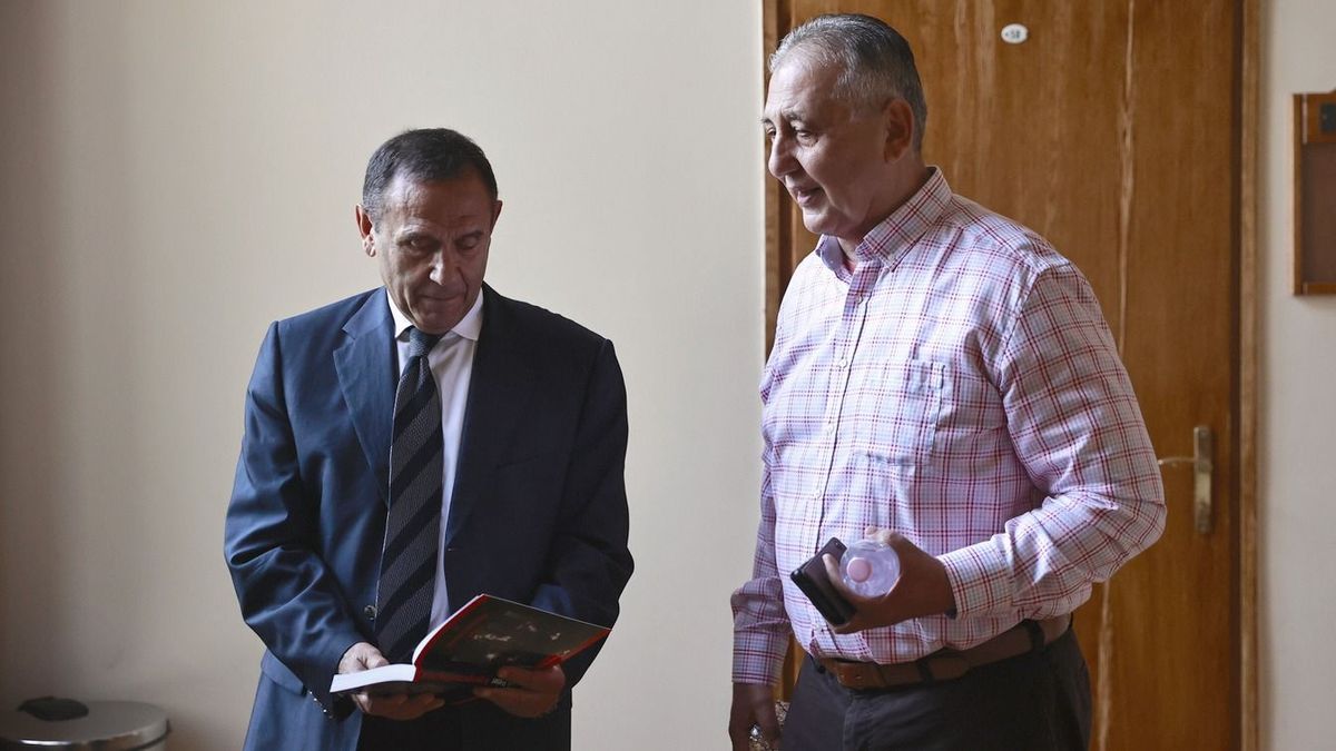 Tasnádi Péter tanácsokkal látta el Gyárfás Tamást, hogyan élje túl a börtönt