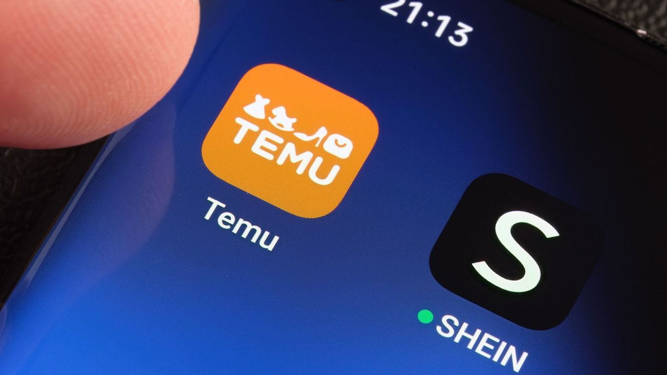 Temu,And,Shein,Apps,Seen,On,The,Screen,Of,Smartphone.