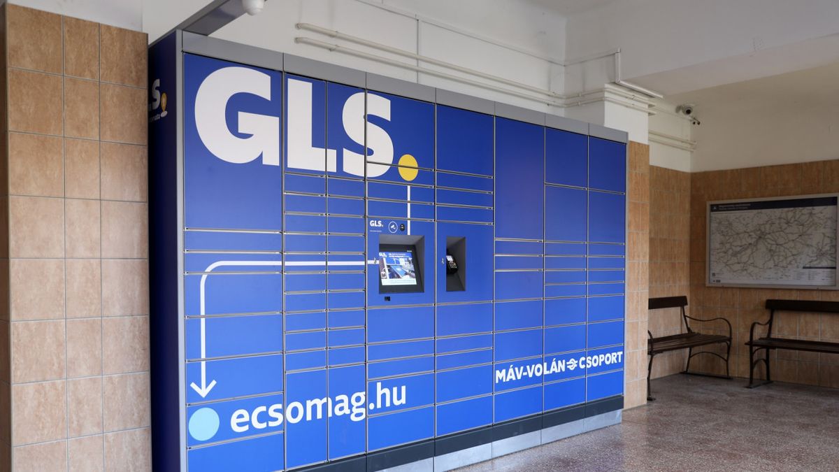 Újabb csomagautomatákat telepítettek autóbusz- és vasútállomásokon