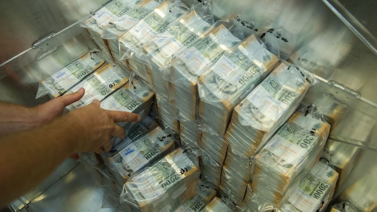 Megkérdeztük a szakértőket, mire költenék a lottóötös milliárdjait