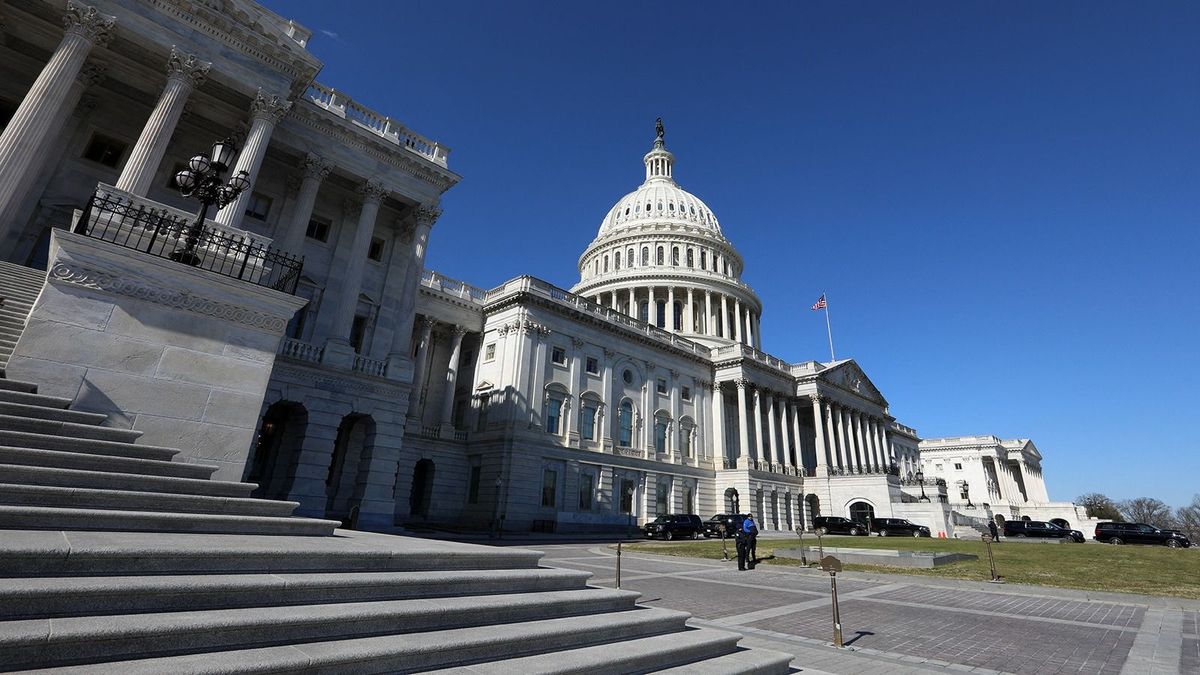 WASHINGTON D.C., UNITED STATES - FEBRUARY 06: A view of US Capitol building in Washington D.C., United States on February 06, 2024. Yasin Ozturk / Anadolu (Photo by Yasin Ozturk / ANADOLU / Anadolu via AFP) ukrajna