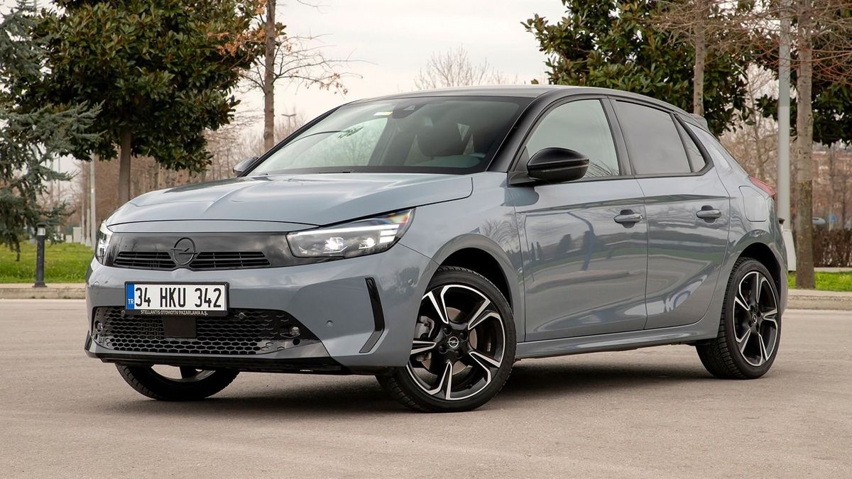 Hosszabbított az AutoWallis és az Opel, idén sok újdonsággal készül a német márka
