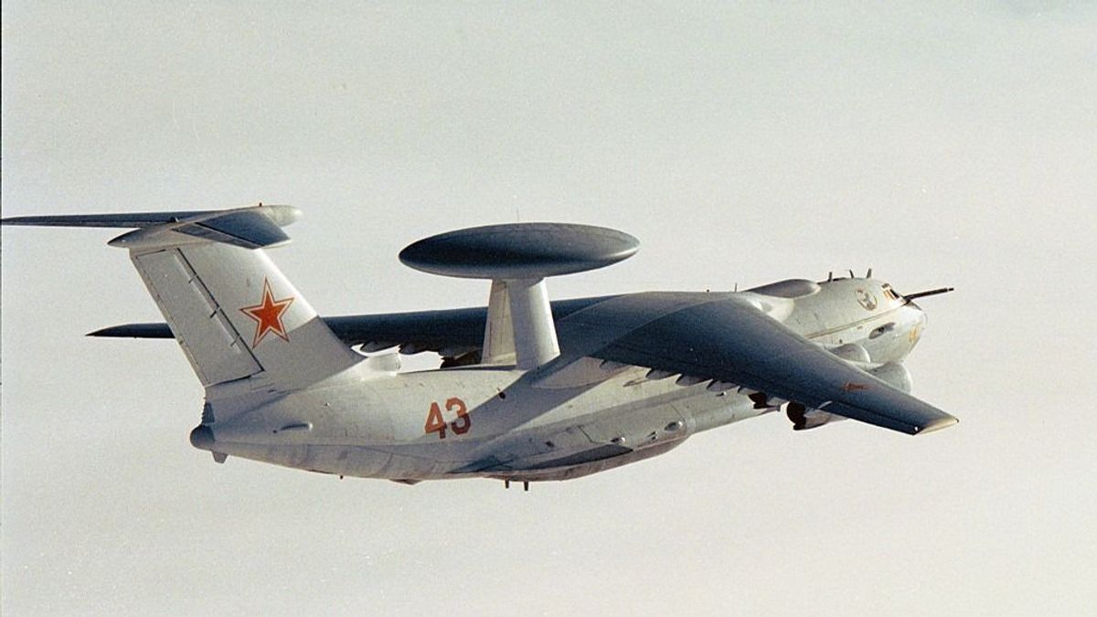 Videón a lelőtt A-50 nagy hatótávolságú radarérzékelős orosz repülő