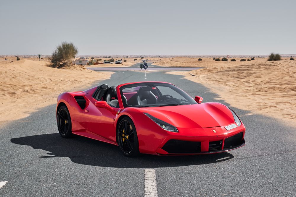 Dubai,Uae,-,11,22,2020:,Ferrari,488,In,Red