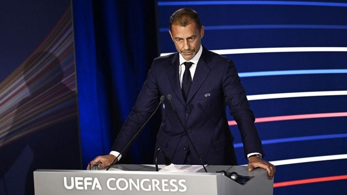 Ceferin nem indul újra az UEFA elnöki székéért, belefáradt az értelmetlen projektekbe
