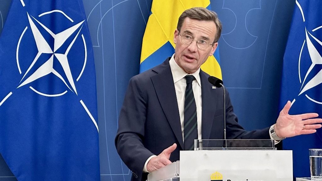 Jens Stoltenberg - Ulf Kristersson joint press conference in SwedenSTOCKHOLM, SWEDEN - OCTOBER 24: NATO Secretary General Jens Stoltenberg (not seen), and Swedish Prime Minister Ulf Kristersson speak during a joint press conference after their meeting in Stockholm, Sweden on October 24, 2023. Atila Altuntas / Anadolu (Photo by Atila Altuntas / ANADOLU / Anadolu via AFP) svédország