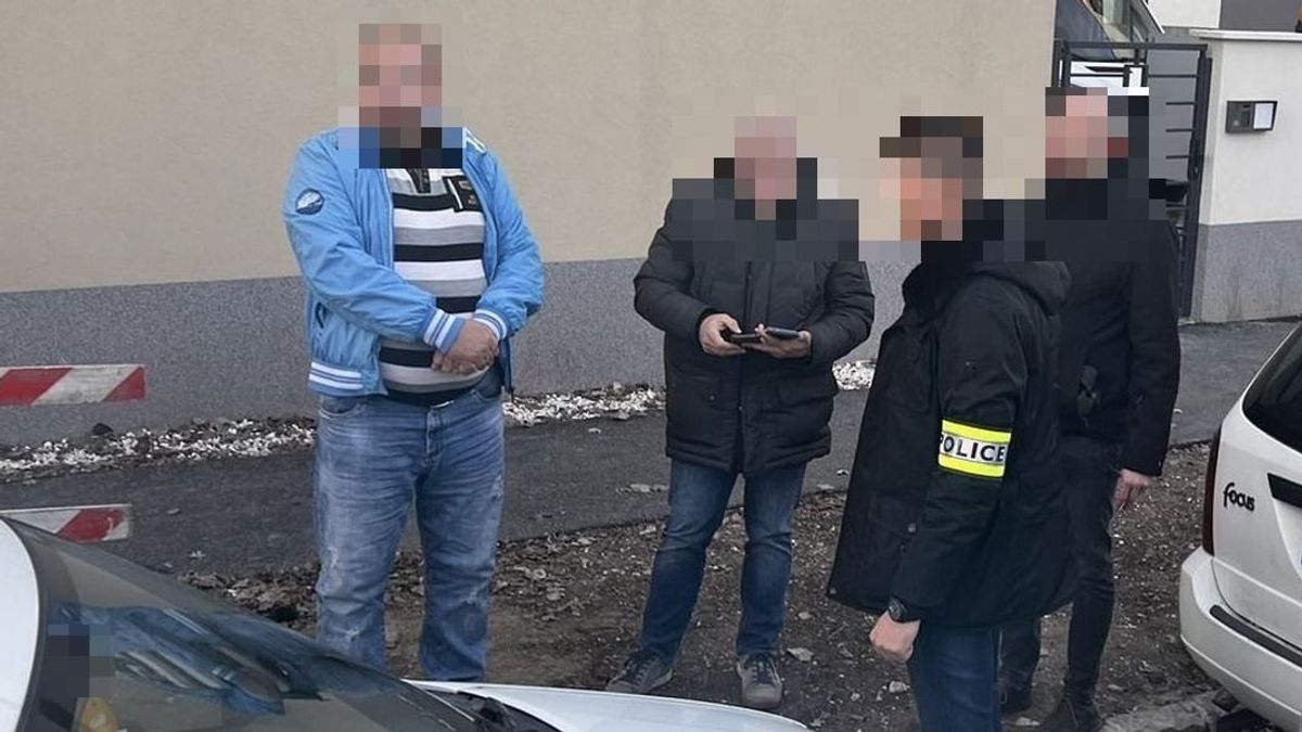 Két férfi adósság eltüntetésének ígéretével csalt ki milliókat egy vállalkozótól