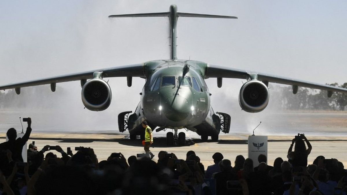 Először szállt fel próbarepülésre az új magyar katonai repülőgép-óriás