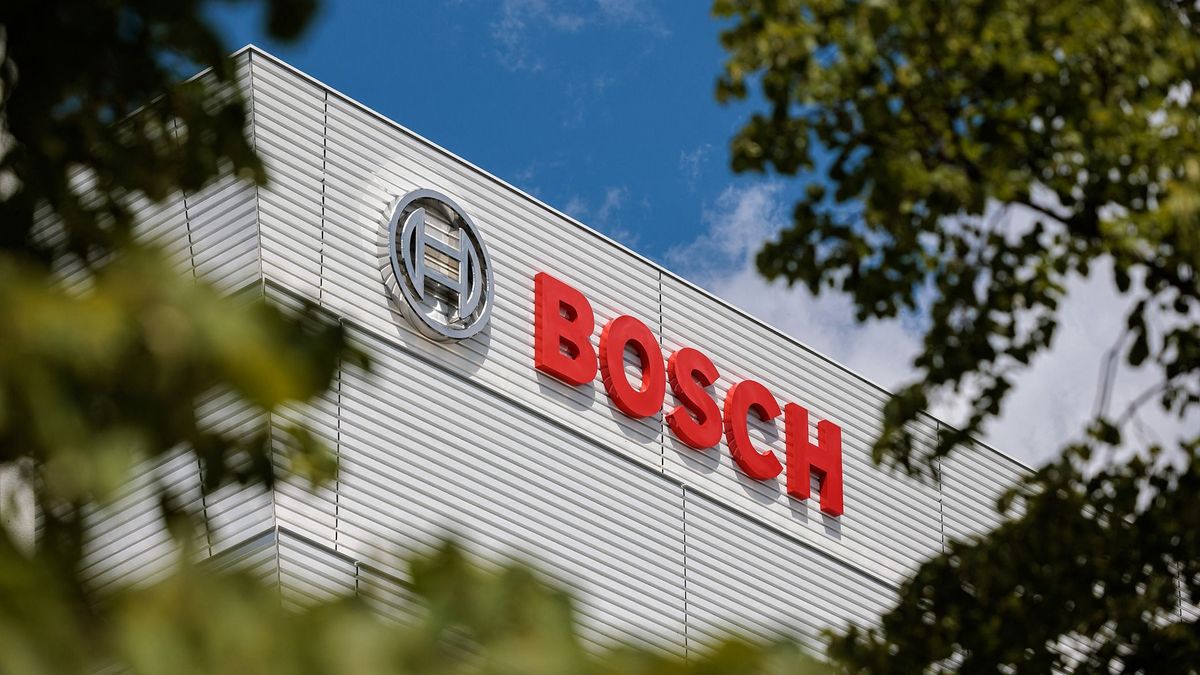Bezár a Bosch szlovák telephelye, a termelés Miskolcra megy