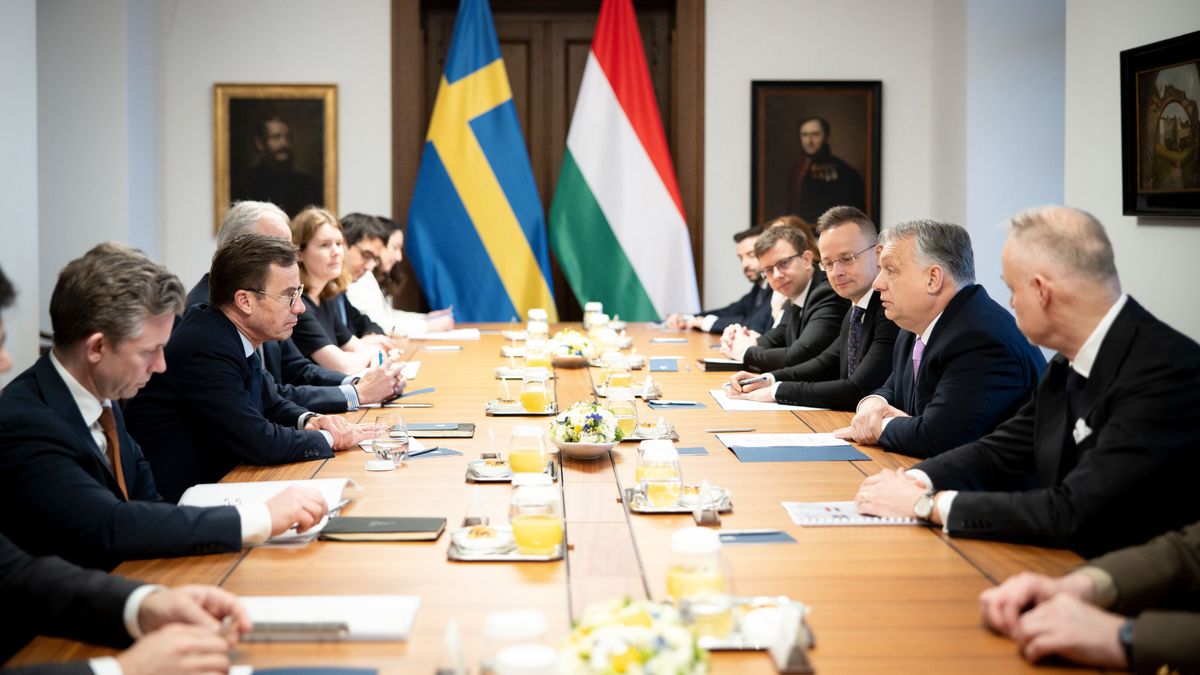 Kristersson-Orbán találkozó: meghosszabbodnak a szerződések, négy új Gripen jön Magyarországra