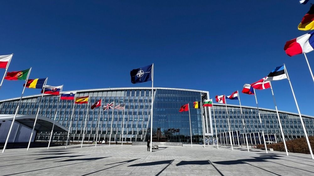 The,National,Flags,Of,Countries,Member,Of,The,Nato,Fly európai