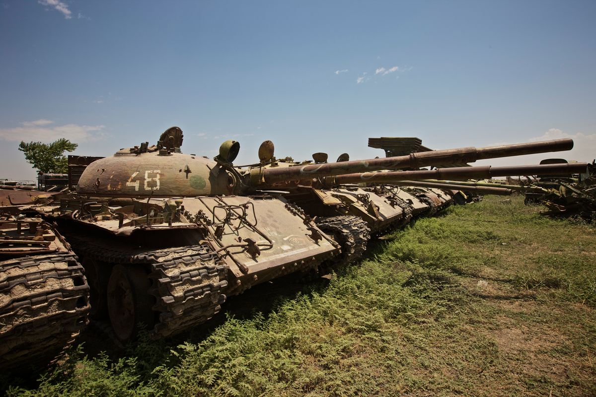 Russian T-62 main battle tanks rest in an armor junkyard in Kunduz, Afghanistan.Russian T-62 main battle tanks rest in an armor junkyard in Kunduz, Afghanistan.