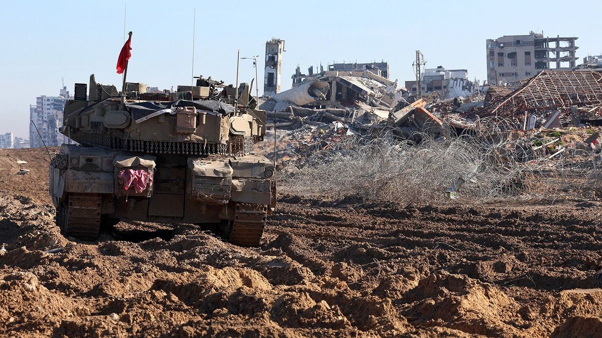 A palesztin elnök felszólította a Hamászt, hogy kössenek tűzszünetet