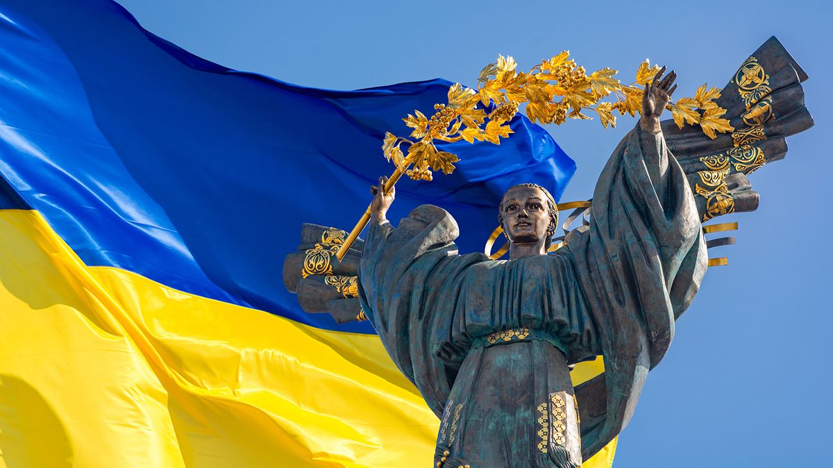 Monument,Of,Independence,Of,Ukraine,In,Front,Of,The,Ukrainian
orosz-ukrán háború milliomos