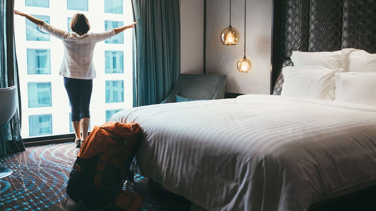 Szigorítják az Airbnb szállásokra vonatkozó szabályokat