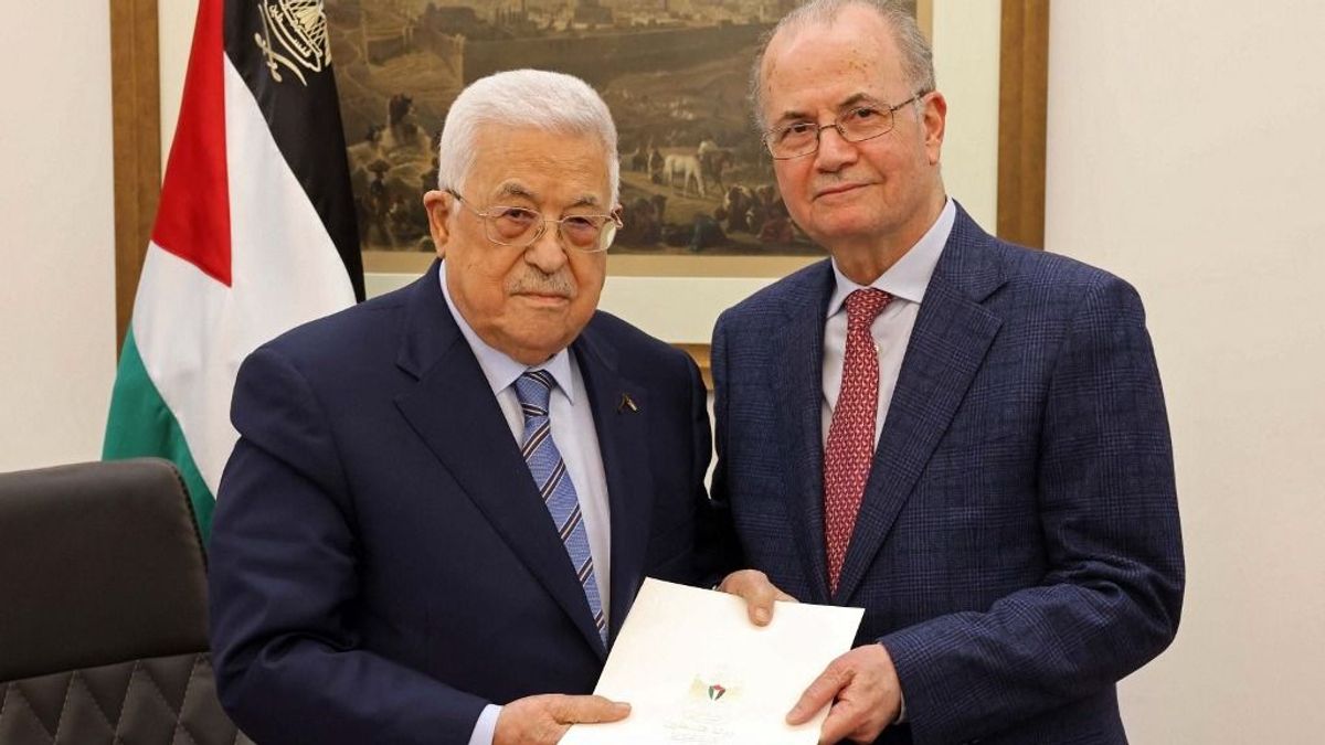 Kinevezte az új palesztin miniszterelnököt Mahmúd Abbász